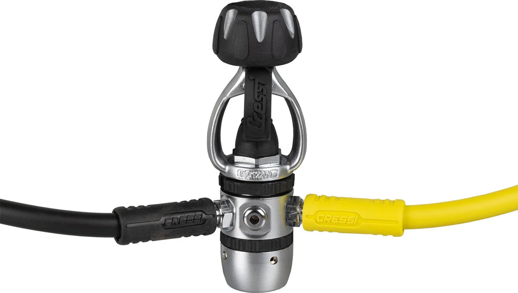 Cressi AC2/Compact and Octopus Compact Regulator Set INT | Cressi Diving Gear Canada.