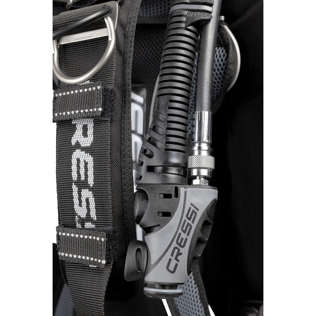 Cressi Aquawing Max Back Inflation BCD | Cressi Diving Gear Canada.