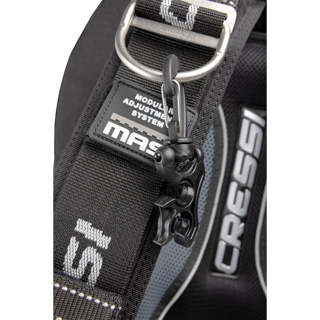 Cressi Aquawing Max Back Inflation BCD | Cressi Diving Gear Canada.