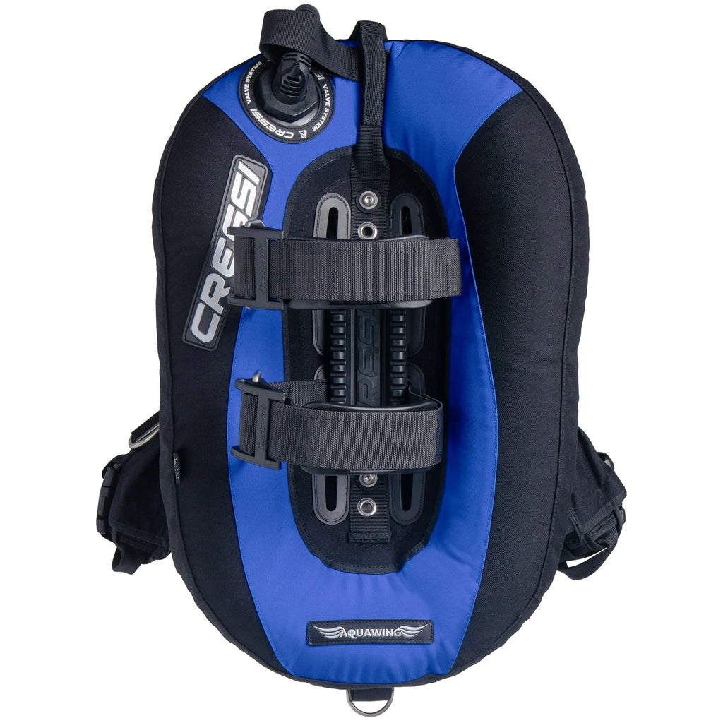 Cressi Aquawing Plus Back Inflation BCD | Cressi Diving Gear Canada.