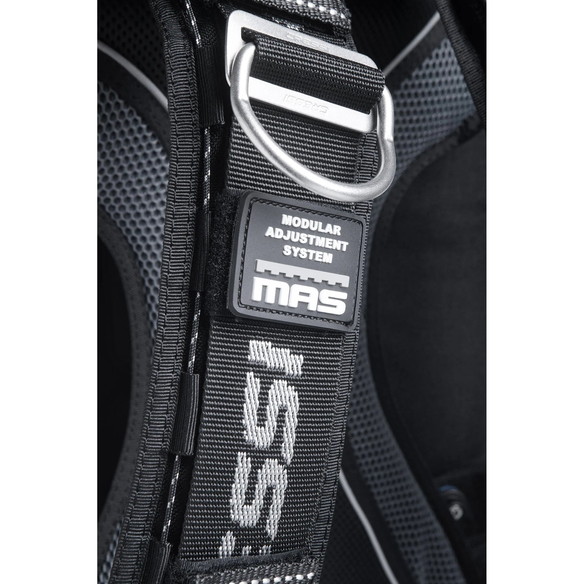 Cressi Aquawing Plus Back Inflation BCD | Cressi Diving Gear Canada.