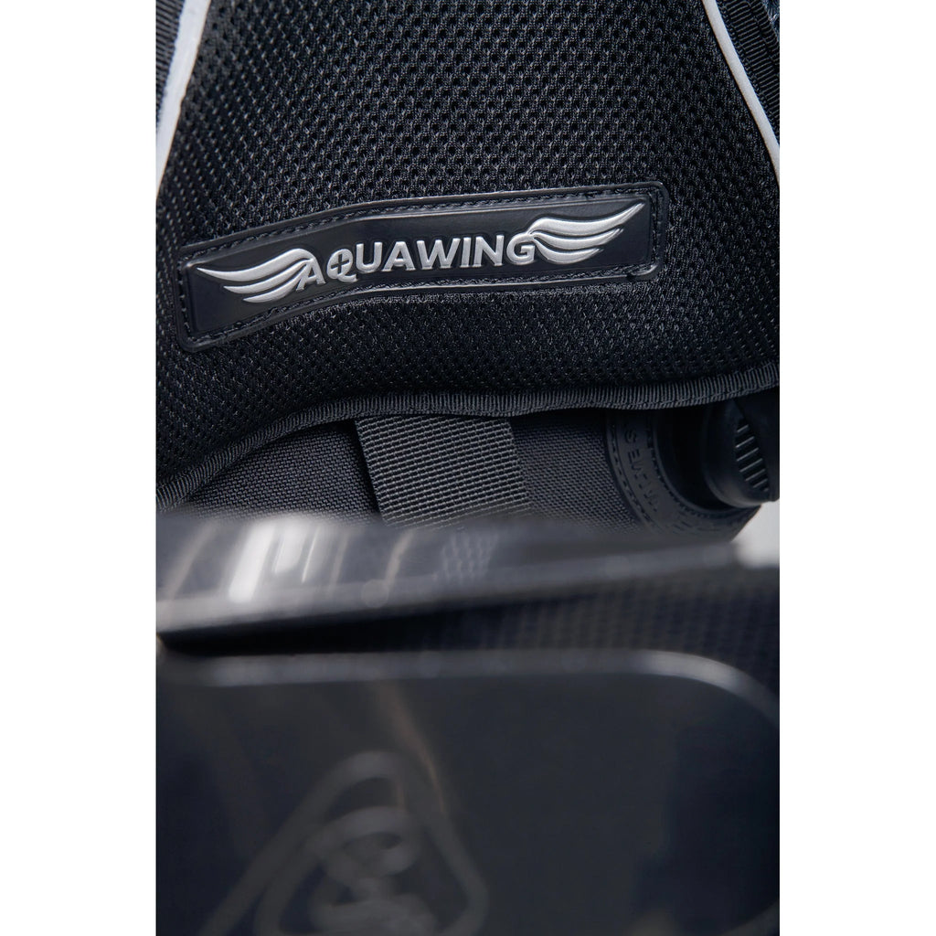 Cressi Aquawing Plus Back Inflation BCD | Cressi Diving Gear Canada.